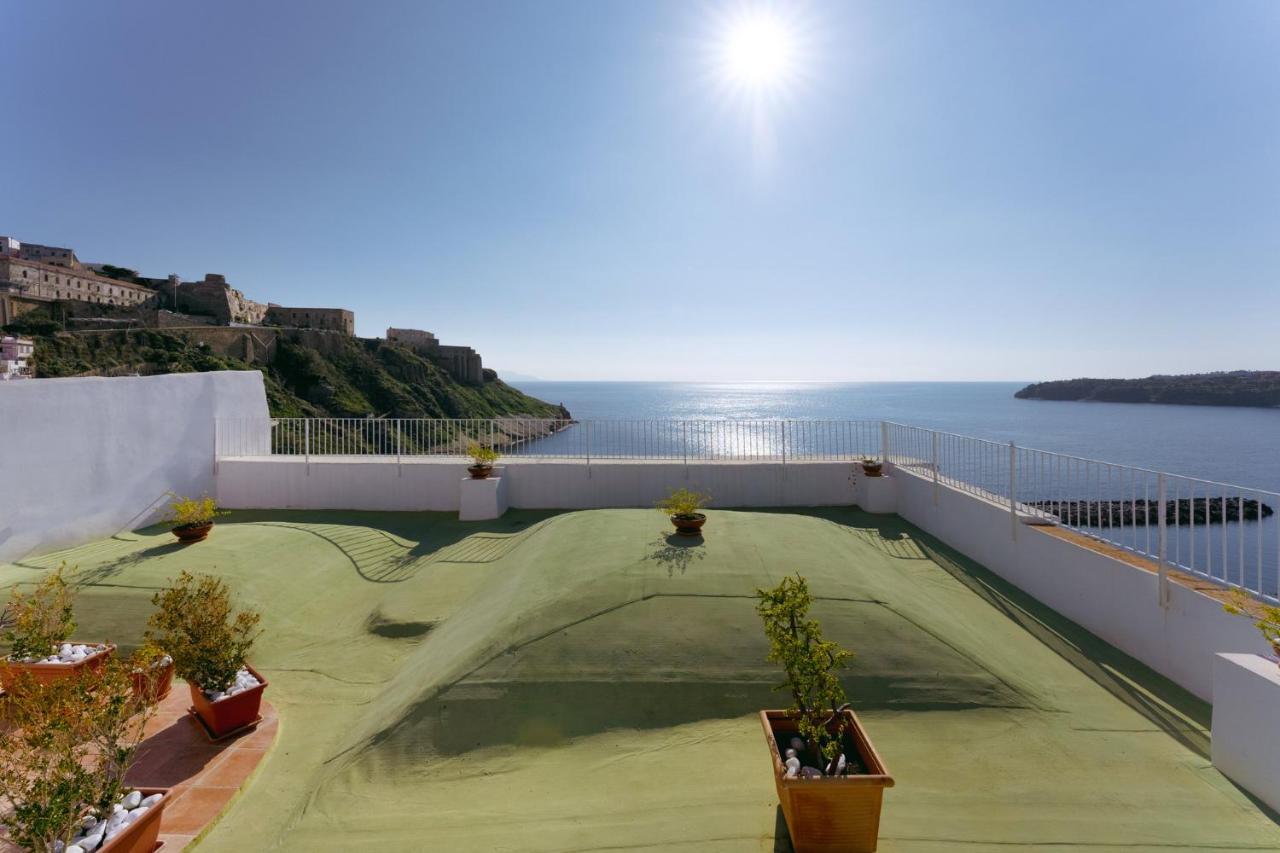 Torretta Corricella- Punta Serra Προτσίντα Εξωτερικό φωτογραφία
